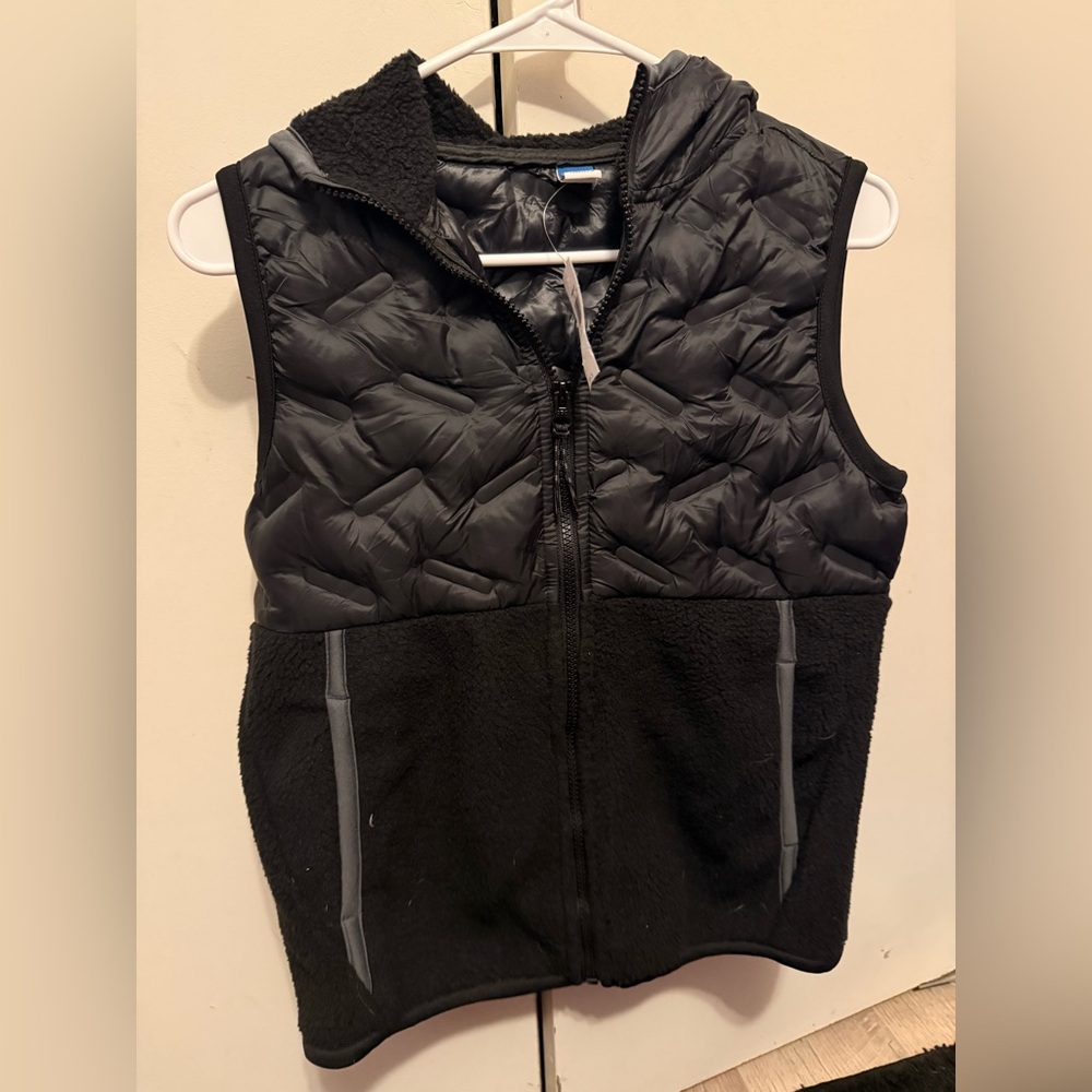 Black Quilted Sleeveless Vest